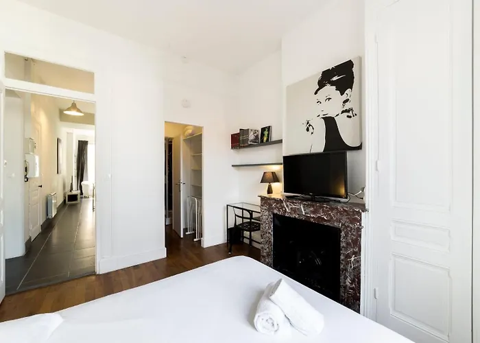 In | Charme Quartier Montchat *