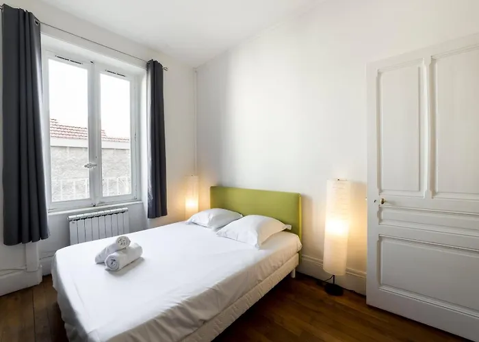 Apartment In | Charme Quartier Montchat Lyon