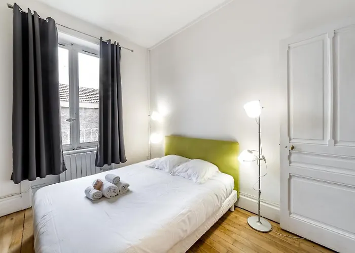 Apartment In | Charme Quartier Montchat Lyon
